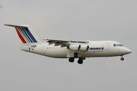 EI-RJX @ EIDW - CityJet - by Chris Hall