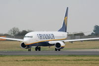 EI-EKD @ EIDW - Ryanair - by Chris Hall