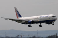 EI-UNF @ VIE - Transaero - by Chris Jilli
