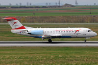 OE-LFL @ VIE - Austrian arrows - by Chris Jilli
