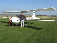 G-MVWZ - pete kelsey and g-wz 2011 - by c buckley