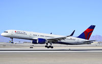N665DN @ KLAS - Delta Air Lines N665DN 1991 Boeing 757-232 C/N 25013

Las Vegas - McCarran International (LAS / KLAS)
USA - Nevada, March 31, 2011
Photo: Tomás Del Coro - by Tomás Del Coro
