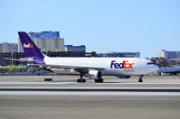 N749FD @ KLAS - Federal Express FEDEX N749FD 1989 Airbus A300B4-622R C/N 536 Andrea

Las Vegas - McCarran International (LAS / KLAS)
USA - Nevada, March 31, 2011
Photo: Tomás Del Coro - by Tomás Del Coro