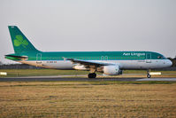 EI-DEM @ EIDW - Lining up r/w 10 - by Robert Kearney