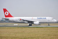TC-JPV @ EIDW - Lining up r/w 10