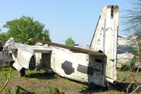 149270 - On the West Side of US-1 about 1 mile south of St.Augustine Airport FL - there is a grassed compound holding 9 x Ex Navy , Grumman Trackers