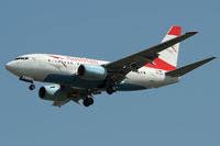 OE-LNL @ VIE - Austrian Airlines - by Chris Jilli