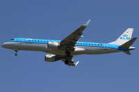 PH-EZA @ VIE - KLM - Royal Dutch Airlines - by Joker767