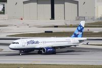 N563JB @ KFLL - Airbus A320
