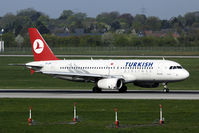 TC-JPF @ EDDL - Turkish Airlines arrival at DUS