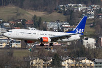 LN-RCY @ LOWI - Scandinavian Airlines 737-800 - by Andy Graf-VAP