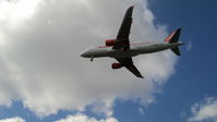 G-EZTN @ LFPO - Airbus A320-214