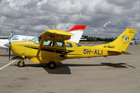 5H-ALI @ HTDA - Nice paint job! - by Duncan Kirk