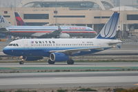 N813UA photo, click to enlarge