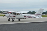 N66068 @ GIF - 2005 Cessna 172S, c/n: 172S9790 - by Terry Fletcher