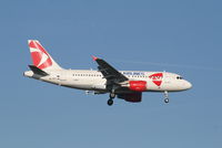 OK-PET @ EBBR - Arrival of flight OK630 to RWY 02 - by Daniel Vanderauwera