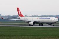 TC-JNK @ VIE - Turkish Airlines - by Chris Jilli