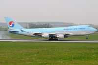 HL7602 @ VIE - Korean Air Cargo - by Chris Jilli