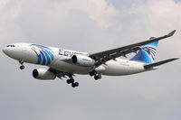 SU-GCF @ VIE - Egypt Air - by Chris Jilli