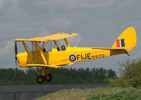 G-AOIS - PHOTO TAKEN BREIGHTON E.YORKS U.K.