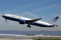 N795UA @ KSFO - KSFO