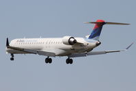 N804SK @ KORD - SkyWest/Delta Connection Bombardier CL-600-2D24, SKW4496 arriving from KSLC, RWY 28 approach KORD. - by Mark Kalfas