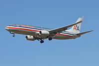 N937AN @ KORD - American Airlines Boeing 737-823, AAL1758 arriving from KSFO, RWY 28 KORD. - by Mark Kalfas