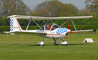 G-MVXV @ EGKH - SHOT AT HEADCORN