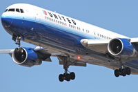 N642UA photo, click to enlarge