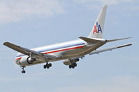 N353AA @ KORD - American Airlines Boeing 767-323, N353AA, AAL1196 arriving from KLAX, on approach RWY 28 KORD. - by Mark Kalfas