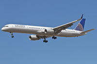 N57863 @ KORD - Continental Airlines/United Boeing 757-33N, COA146 arriving from KIAH, RWY 28 approach KORD. - by Mark Kalfas