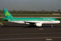 EI-CVB @ DUS - visitor - by Wolfgang Zilske