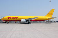 G-BIKI @ EDDM - DHL B752