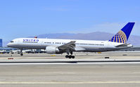 N506UA @ KLAS - United Airlines Boeing 757-222 N506UA / 5406 (cn 24627/263)

Las Vegas - McCarran International (LAS / KLAS)
USA - Nevada, April 19, 2011
Photo: Tomás Del Coro - by Tomás Del Coro