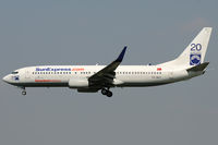 TC-SUY @ VIE - SunExpress - by Chris Jilli