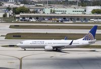 N14228 @ KFLL - Boeing 737-800