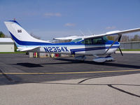 N2354X @ I19 - 1965 Cessna 182H