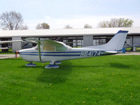 N64174 @ 3I7 - 1975 Cessna 172M - by Allen M. Schultheiss