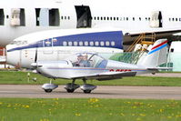 G-CEFZ photo, click to enlarge G-CEFZ photo, click to enlarge