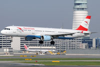 OE-LBF @ VIE - Austrian Airlines - by Chris Jilli