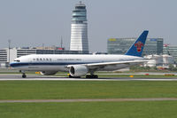 B-2075 @ VIE - China Southern Airlines