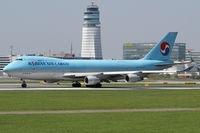 HL7403 @ VIE - Korean Air Cargo