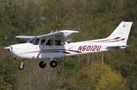 N6012U @ KBFI - KBFI/BFI - by Nick Dean