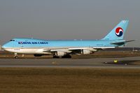 HL7400 @ EDDF - taxying to the active - by Friedrich Becker