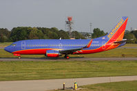 N390SW @ ORF - Southwest Airlines N390SW (FLT SWA1819) taxiing to RWY 23 for departure to Jacksonville Int'l (KJAX).