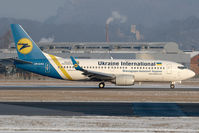 UR-GAQ @ LOWS - Ukraine International 737-300 - by Andy Graf-VAP