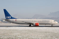 LN-RPL @ LOWS - Scandinavian Airlines 737-800 - by Andy Graf-VAP