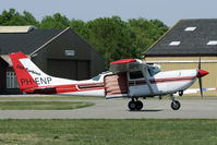 PH-ENP @ EHSE - one of many parajump flights this day - by Joop de Groot