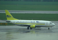 EI-DUS @ LOWW - Mistral Air Boeing 737