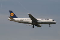 D-AIPR @ EBBR - Flight LH2286 is descending to RWY 02